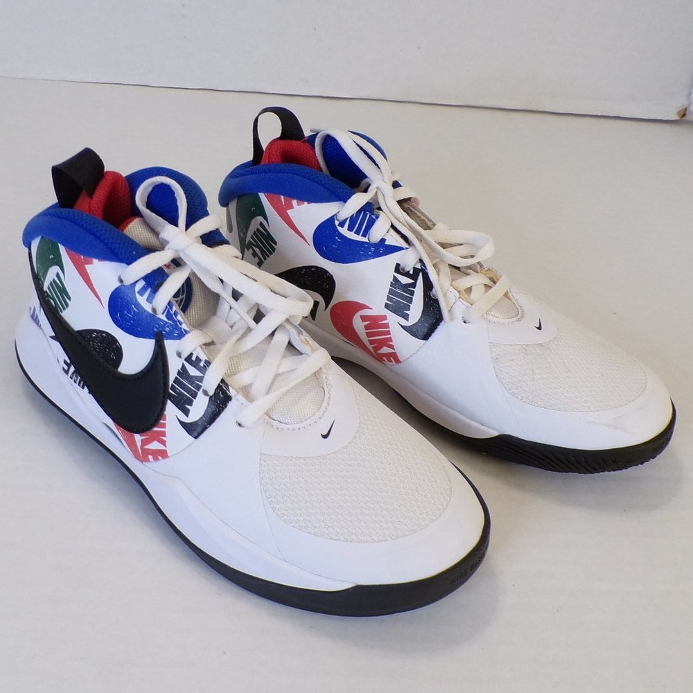 BRAND NEW NIKE TEAM HUSTLE D9 YOUTH MULTIPLE COLORED SNEAKERS - Picture 3 of 11